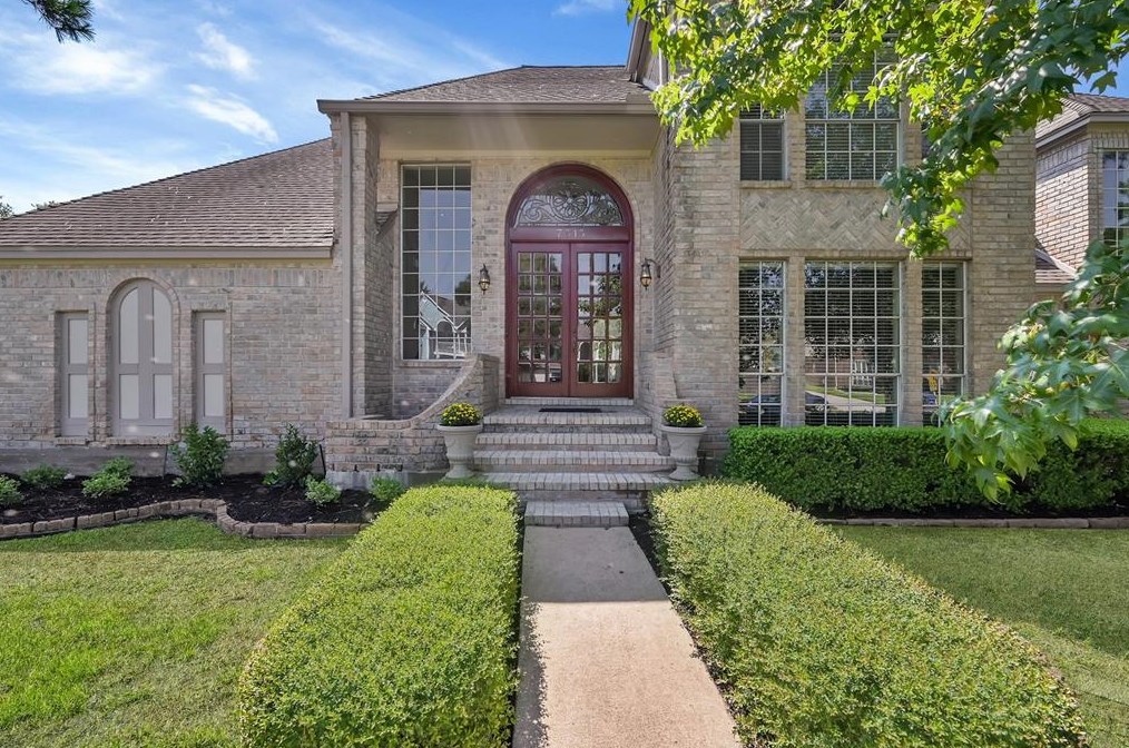 7515 Erinwood Dr, Spring TX  77379-4069 exterior