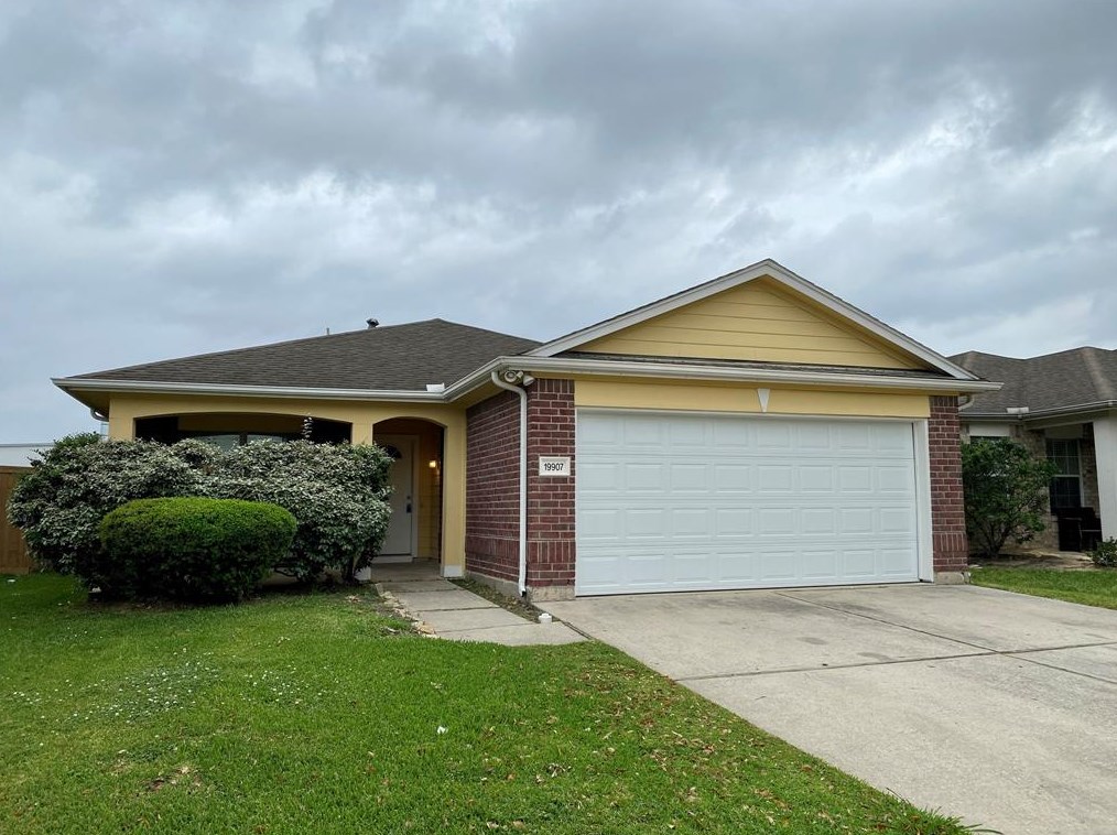 19907 Cypresswood Glen Dr, Spring TX  77373-4504 exterior