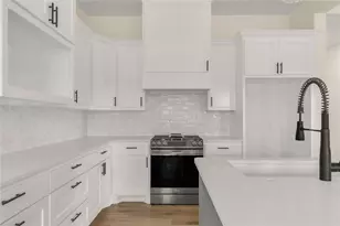 2820 Spector Dr, Bryan, TX 77808 - Photo 10