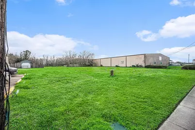 2412 Pasadena Boulevard, Pasadena, TX 77502 - Photo 2
