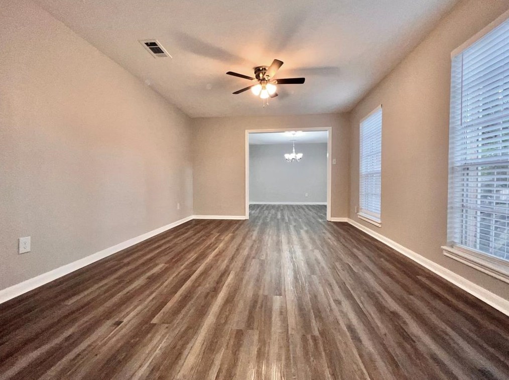 2111 Woodstream Dr, Humble, TX 77339