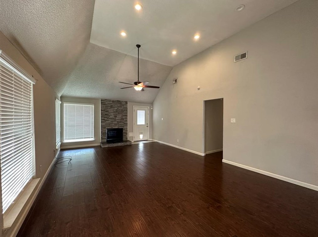 13551 Pasa Robles Ln, Houston, TX 77083-4848