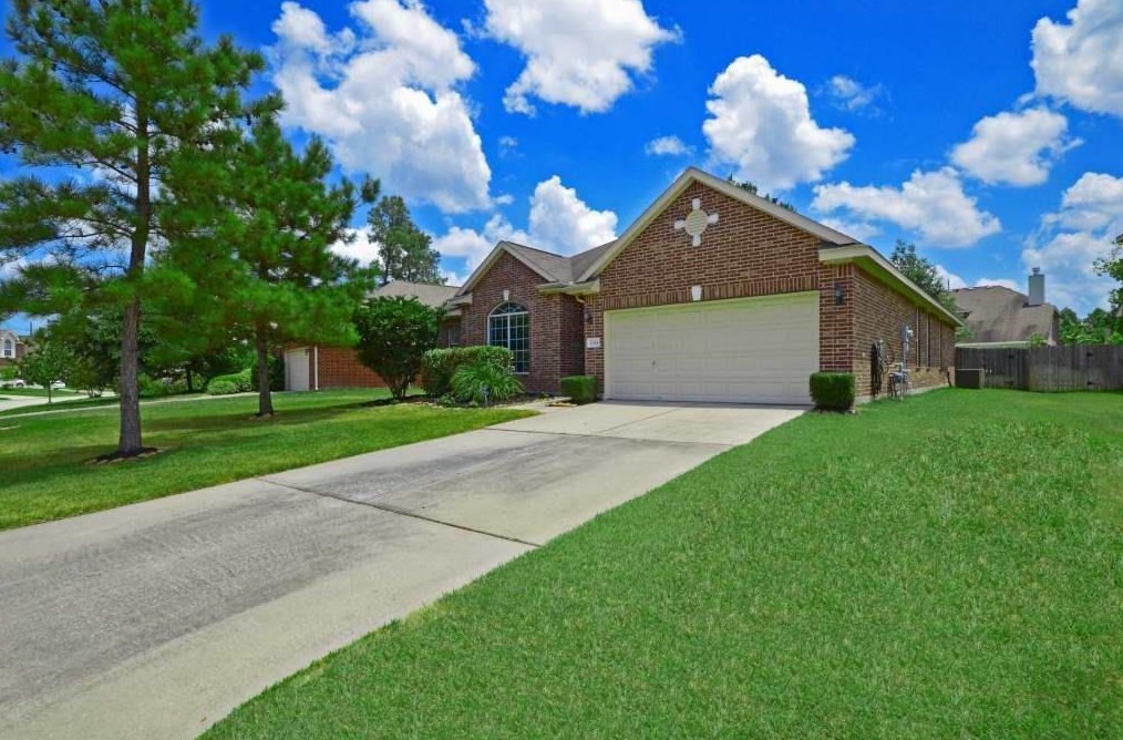 21114 Albany Park Ln, Spring, TX 77379
