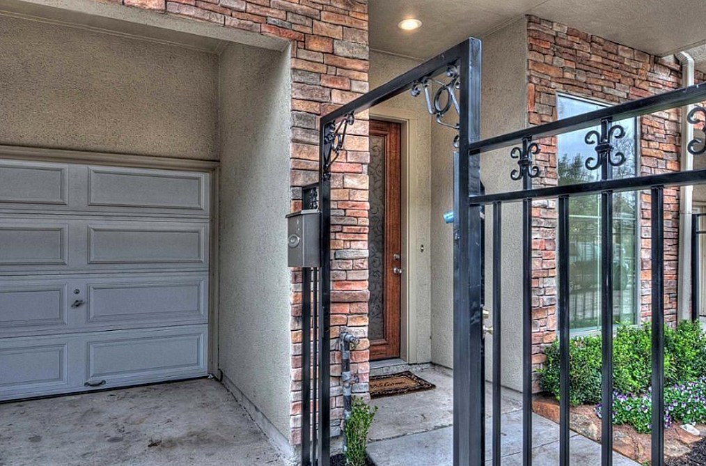 3505 Jackson St, Houston, TX 77004