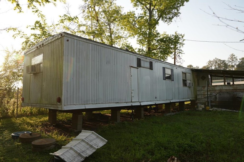 25837 Almarie Dr, Roman Forest TX 77357-6809 exterior