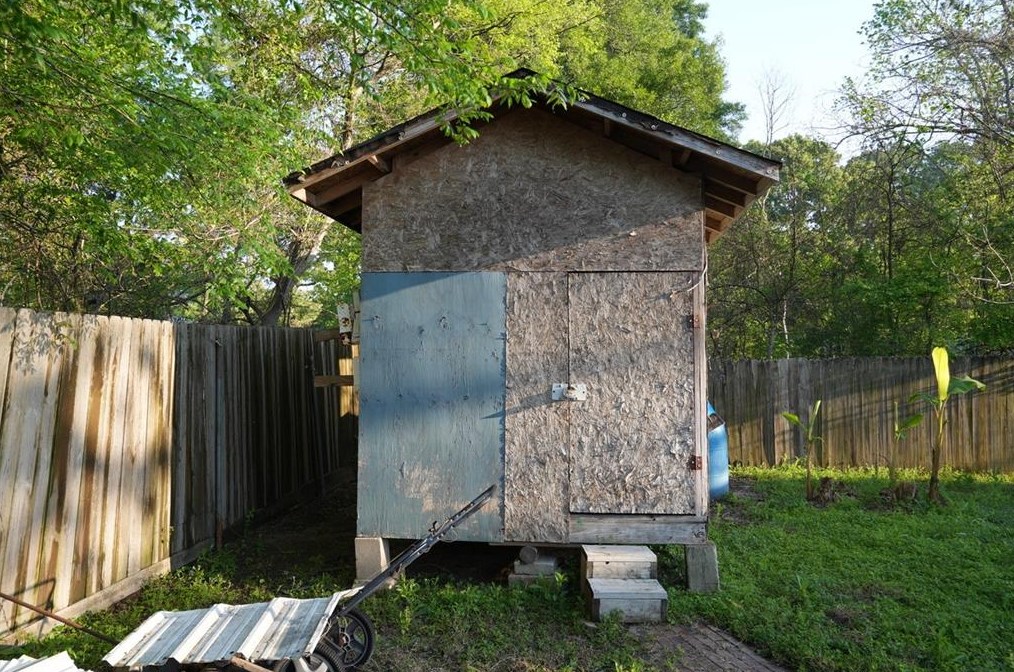 25837 Almarie Dr, Roman Forest TX 77357-6809 exterior