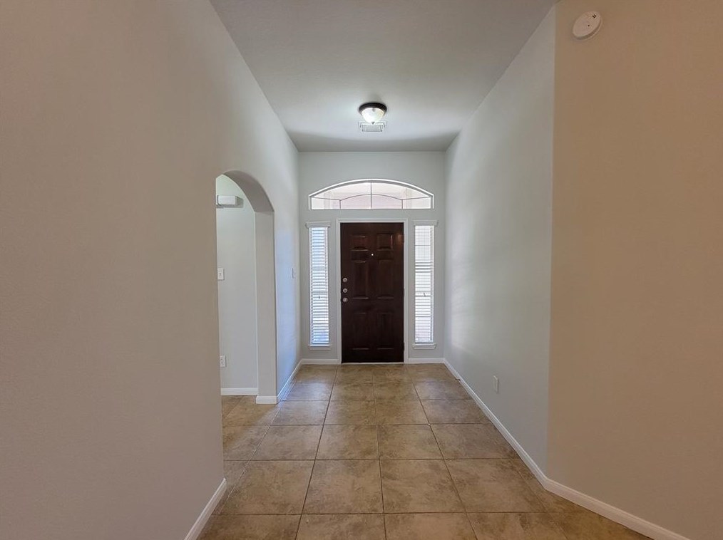 2723 Wild Oak Park Dr, Conroe, TX 77385