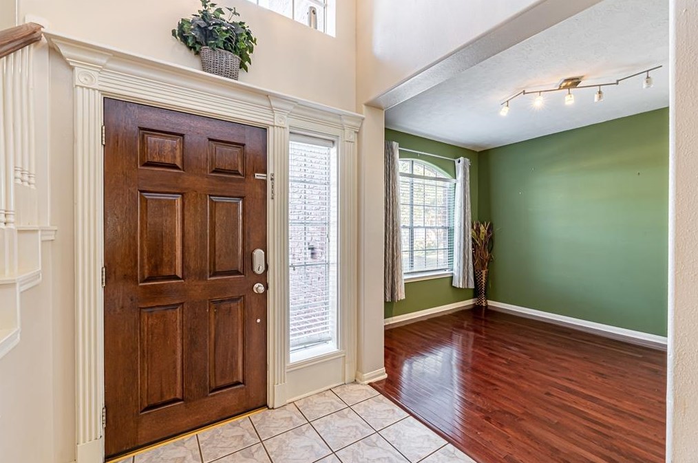10311 Erskine Ct, Houston, TX 77070
