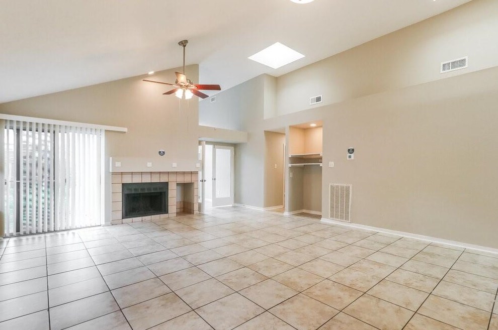 8619 Spring Green Dr, Houston TX  77095-3658 exterior