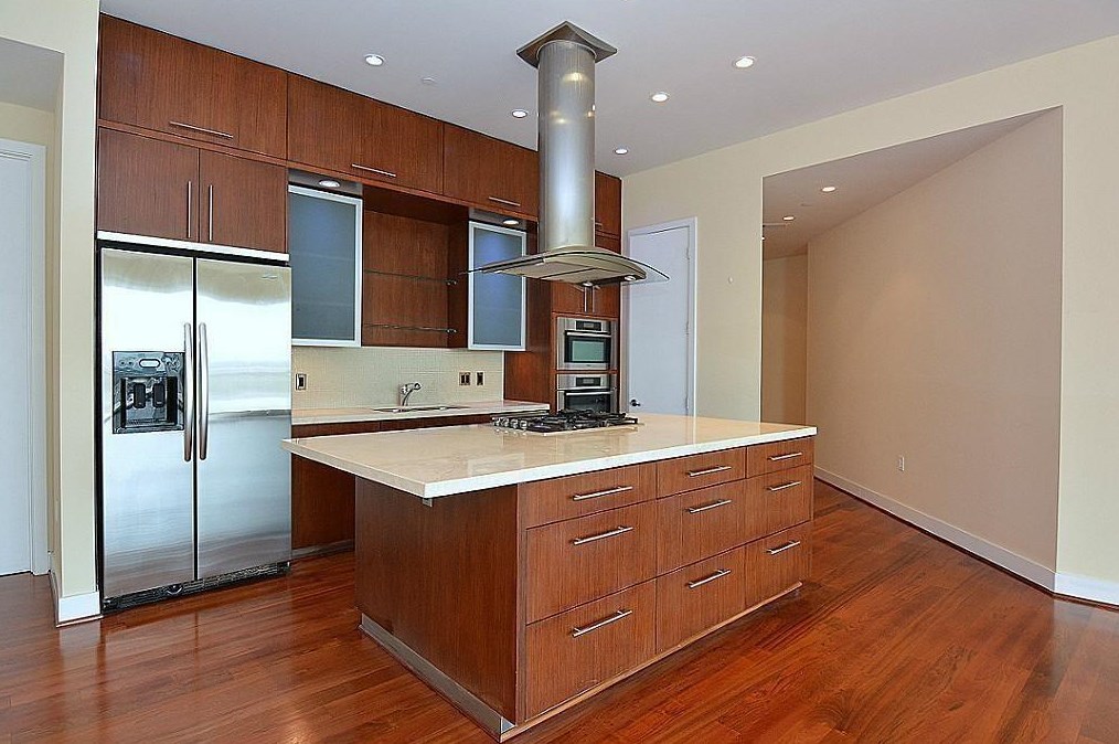1600 Post Oak Blvd #1105, Houston, TX 77056