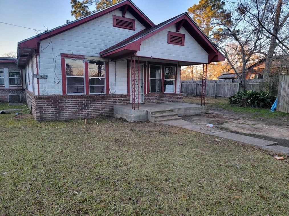 514 S Bonham Ave, Cleveland, TX 77327