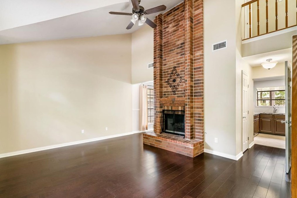 16 Thrush Grove Pl, Spring TX  77381-3036 exterior