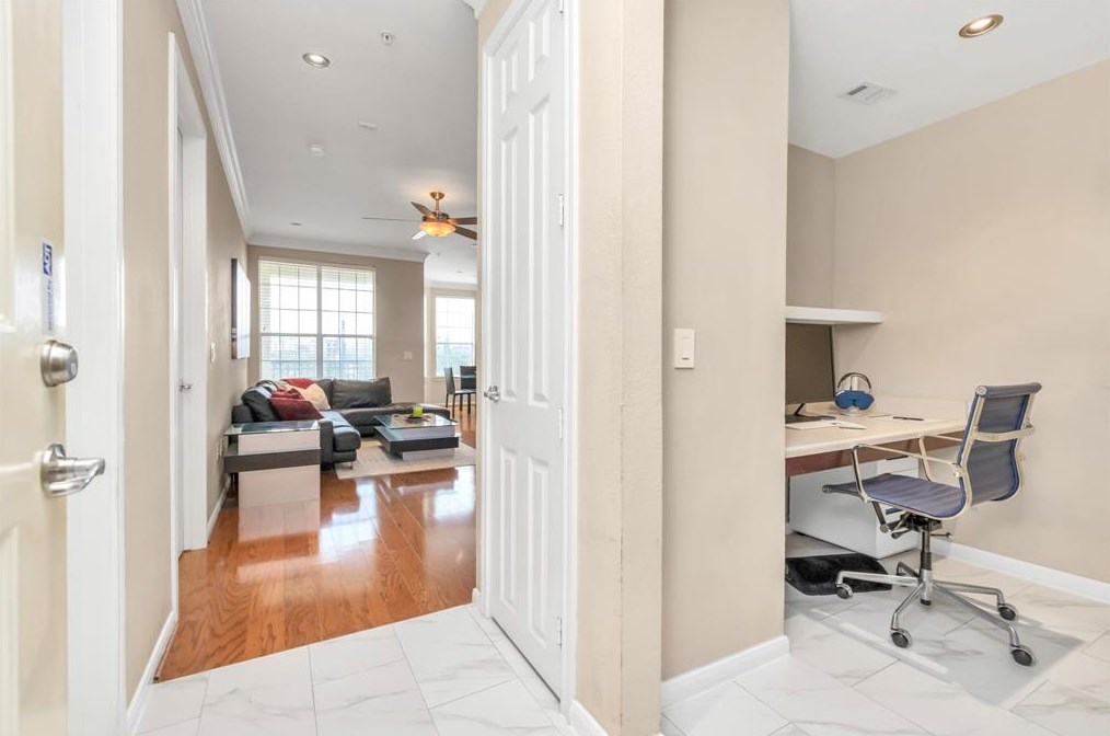 7575 Kirby Dr Apt 2226, Houston, TX 77030
