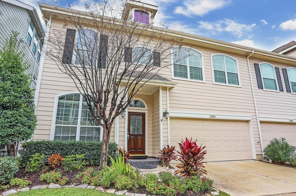 2666 Shady Acres Lndg, Houston, TX 77008-7078