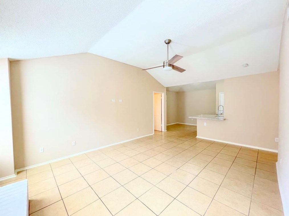 5619 Gineridge Dr, Houston, TX 77053