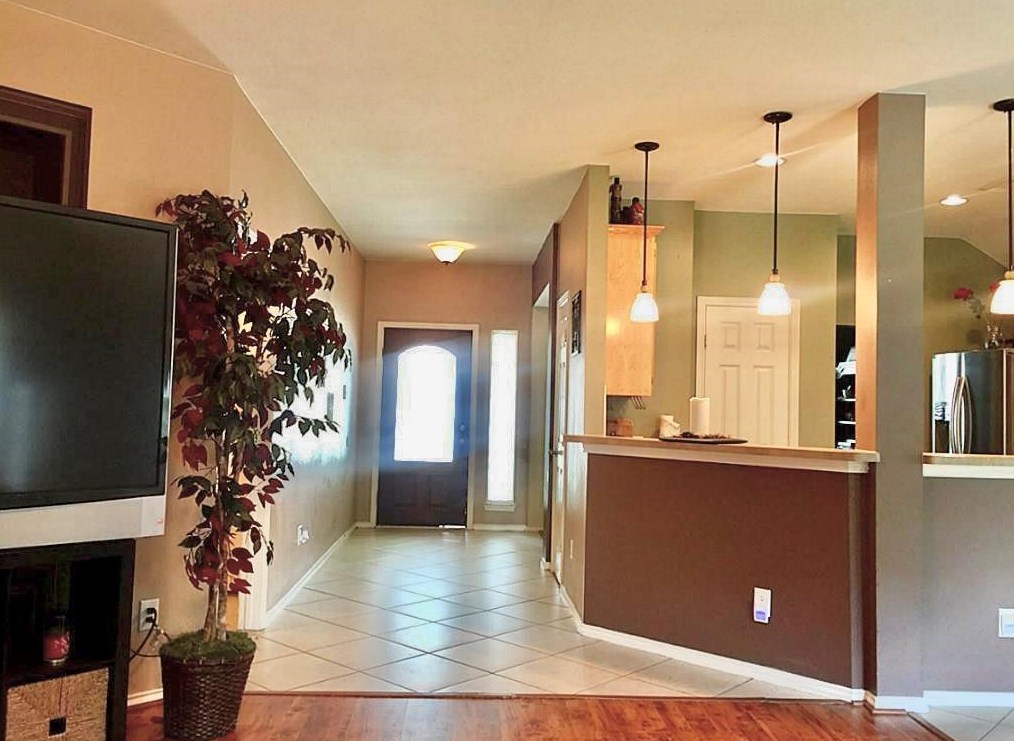 2920 Emerald Brook Ln, Pearland, TX 77584