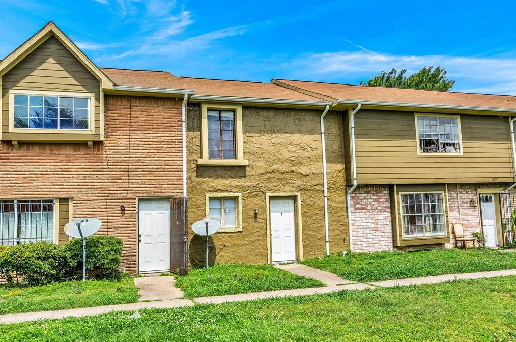 189 Casa Grande Dr, Houston, TX 77060-4801