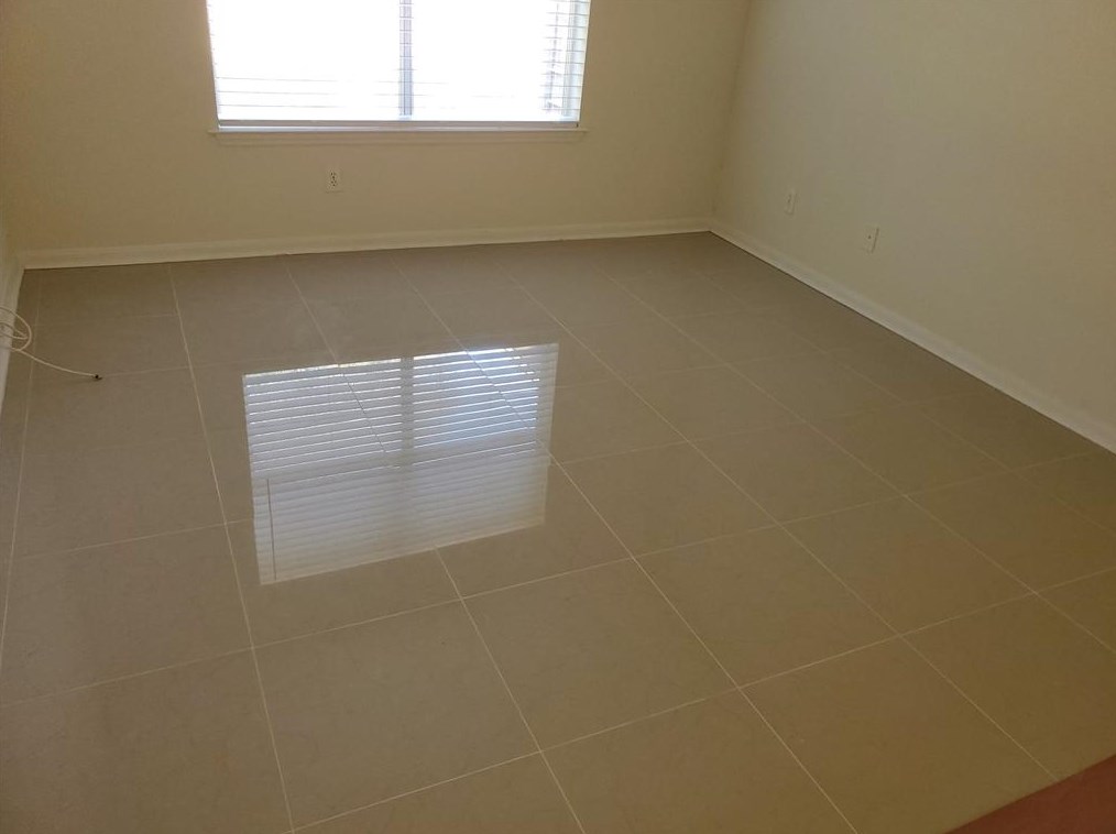 4615 Silverlake Dr, Sugar Land TX  77479-5255 exterior