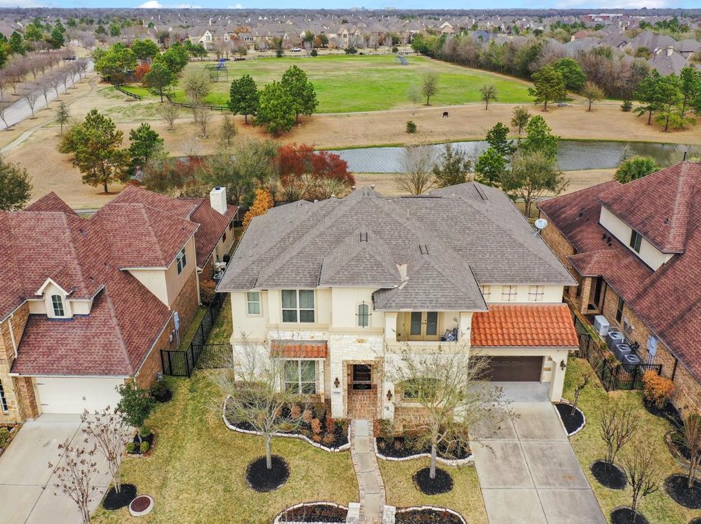 19418 Water Bridge Dr, Cypress, TX 77433-3178
