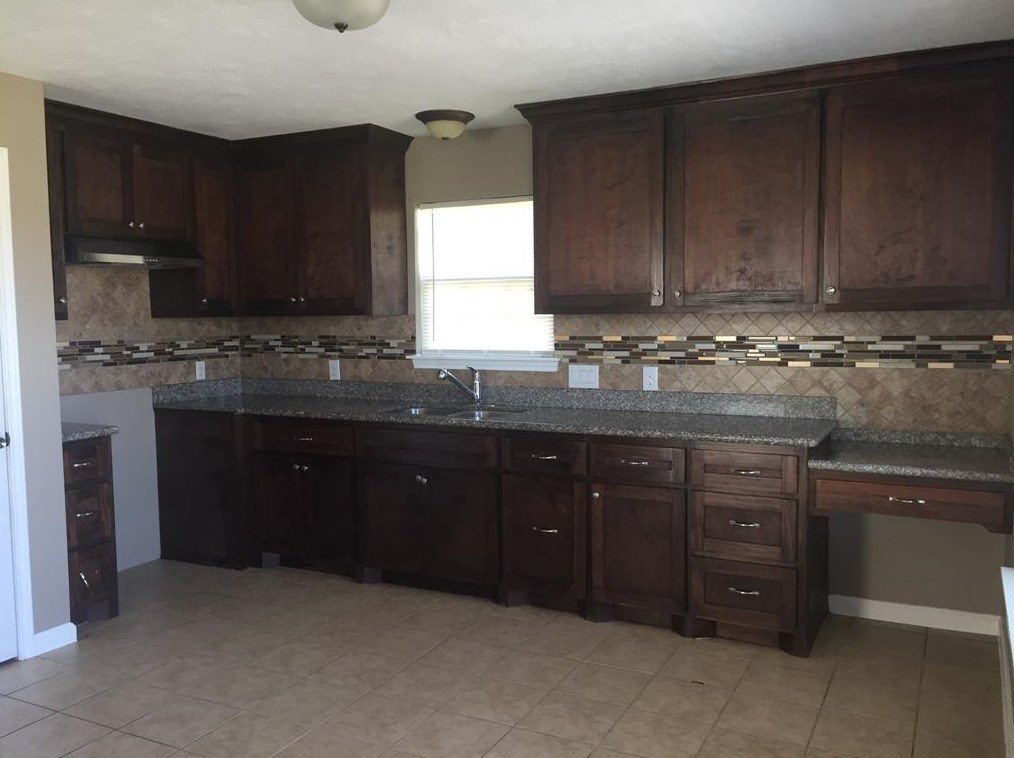 920 County Road 3479j, Cleveland TX  77327 exterior