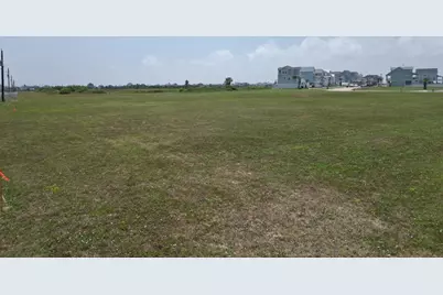 4018 Curlew, Galveston, TX 77554 - Photo 8