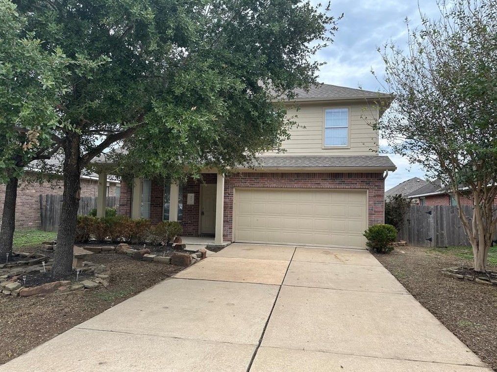 5822 Coyote Echo Dr, Katy, TX 77449