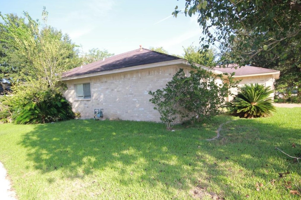 2603 Hollymist Dr, Houston, TX 77084