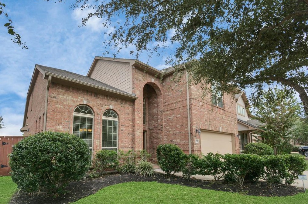 17510 Woodfalls Ln, Richmond, TX 77407