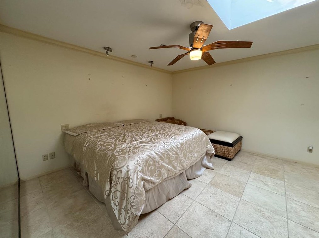 5747 Jackwood, Houston TX  77074-7737 exterior