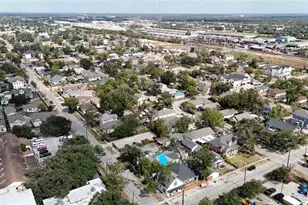 1501 Noble St, Houston, TX 77009 - Photo 6