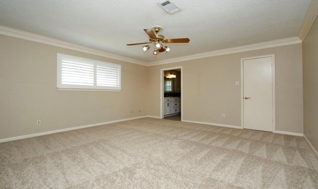 3815 Stillview Dr, Houston TX  77068-2917 exterior