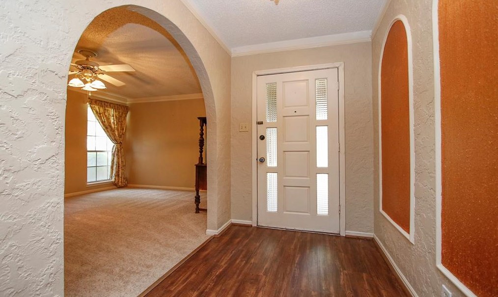 3815 Stillview Dr, Houston TX  77068-2917 exterior