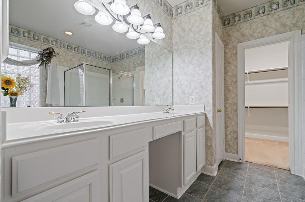 1778 Lakeside Enclave Dr, Houston TX  77077-1688 exterior