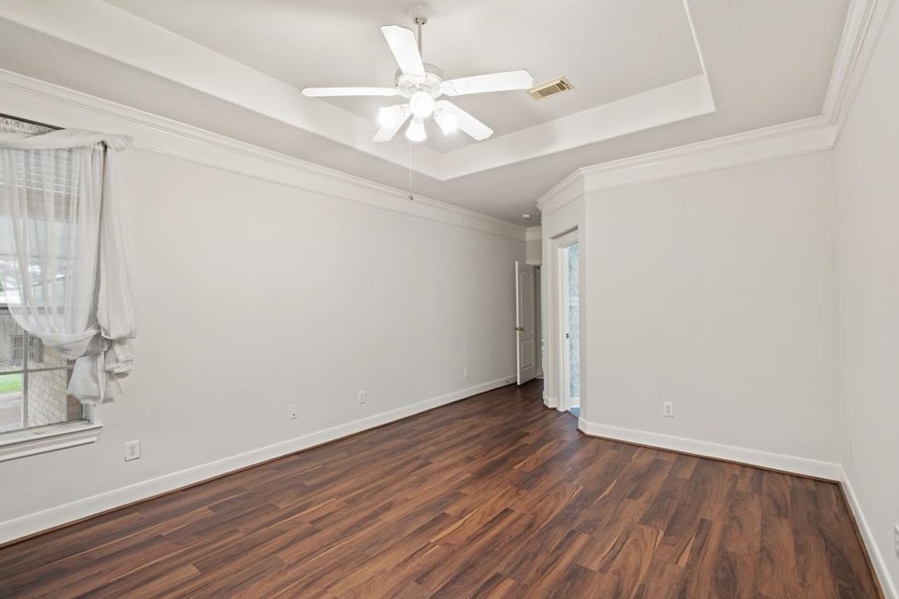 1778 Lakeside Enclave Dr, Houston TX  77077-1688 exterior