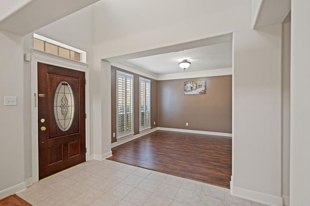 1778 Lakeside Enclave Dr, Houston TX  77077-1688 exterior