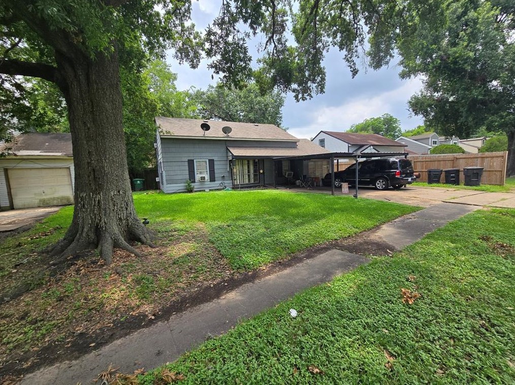 3830 Zephyr St, Houston, TX 77021-2518