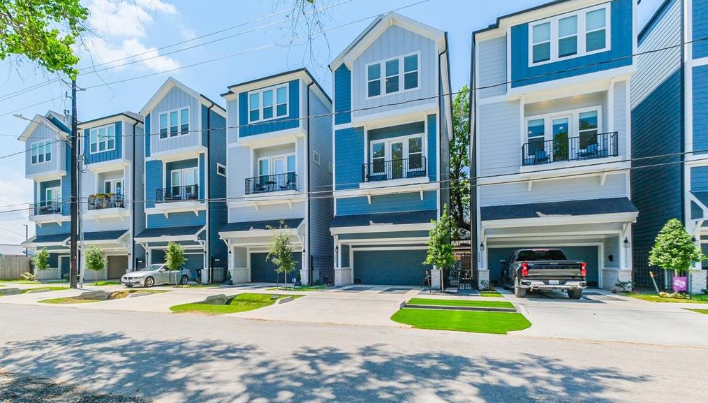 1222 W 21st St, Houston, TX 77008