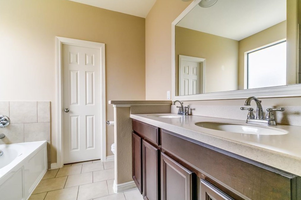 4214 Longmont Hills Ln, Katy, TX 77494