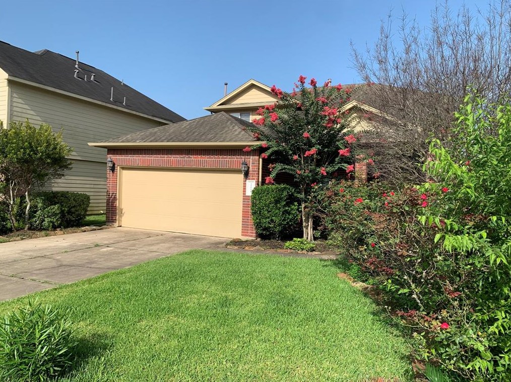 21551 Falvel Misty Dr, Spring TX  77388-2513 exterior