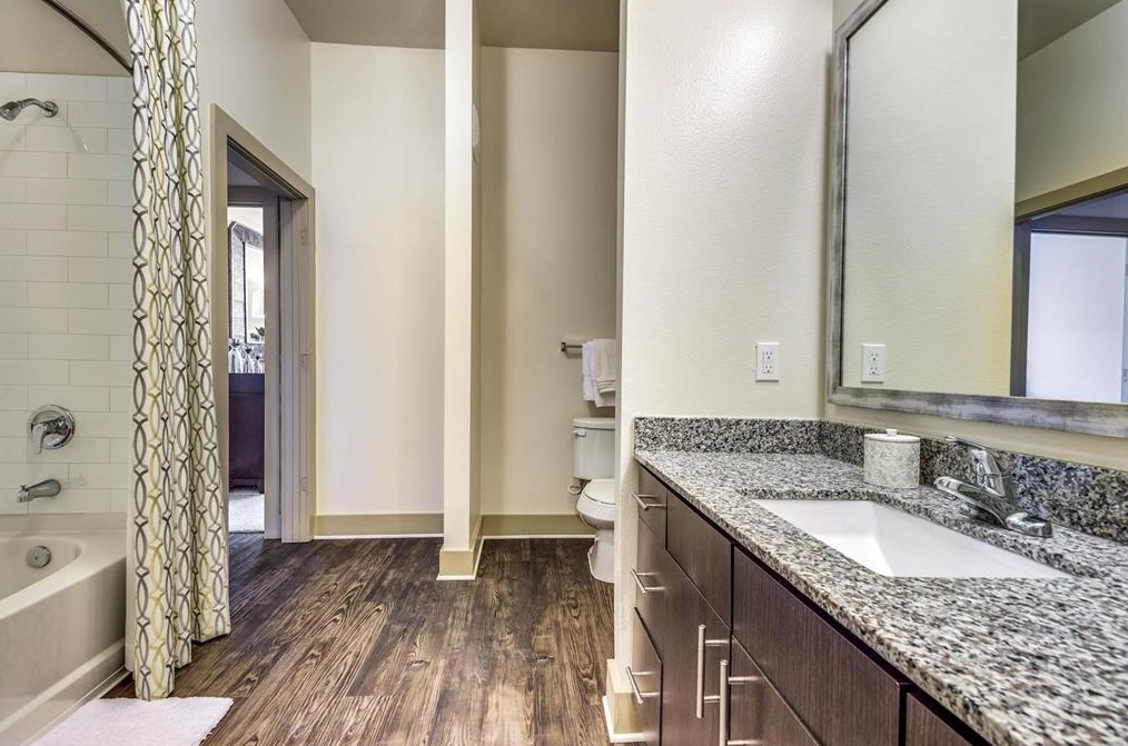 23770 Springwoods Village Pkwy, Spring TX  77373 exterior