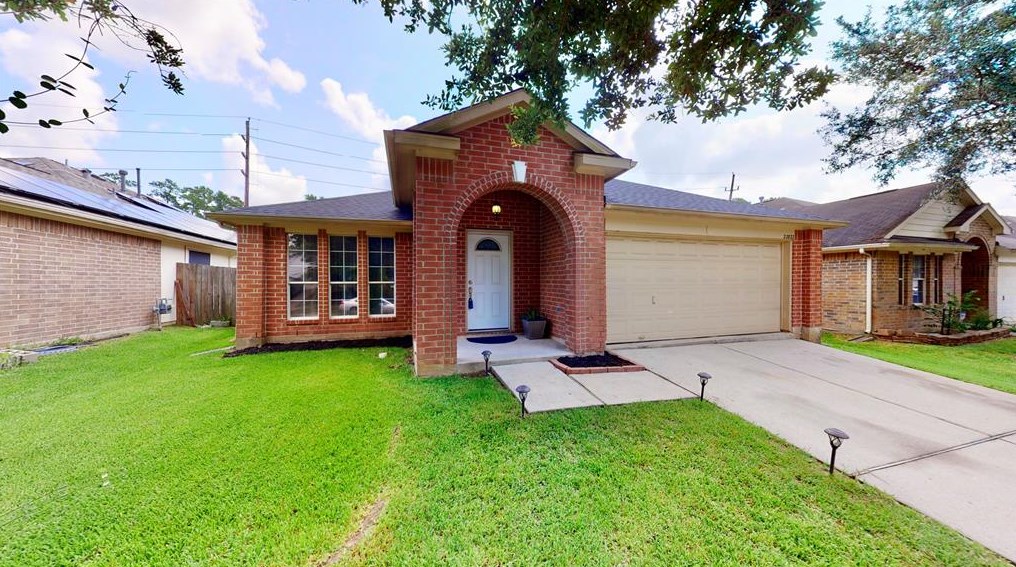 22822 Fairfax Village Cir, Spring, TX 77373-4999