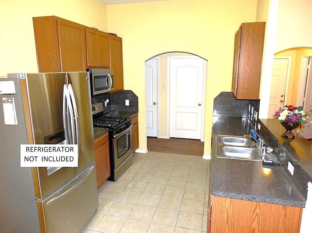14310 Cypress Meadows Dr, Houston TX  77047-4639 exterior