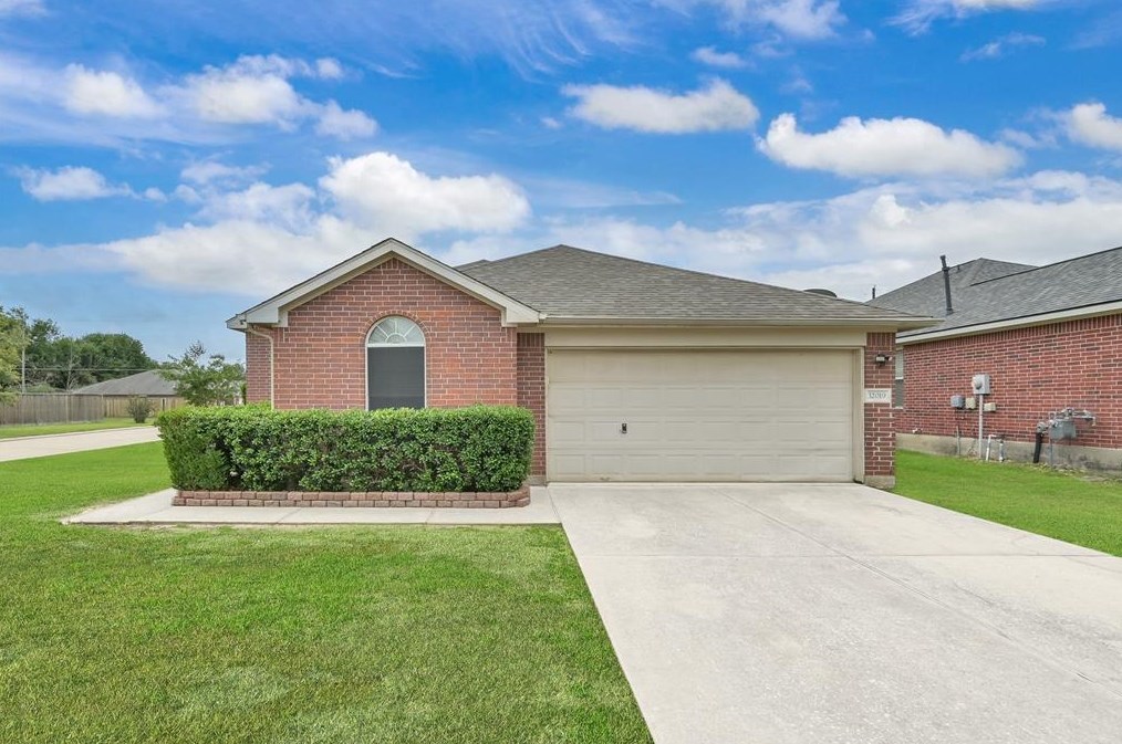 32019 Ashton Ln, Pinehurst, TX 77362-4070