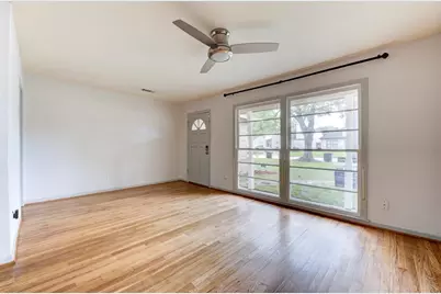 4018 Woodshire Street, Houston, TX 77025 - Photo 6