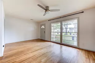 4018 Woodshire St, Houston, TX 77025 - Photo 6