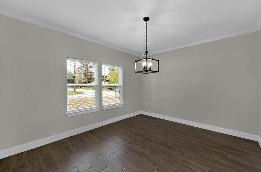 2201 Maple St, Ames TX  77575-4243 exterior