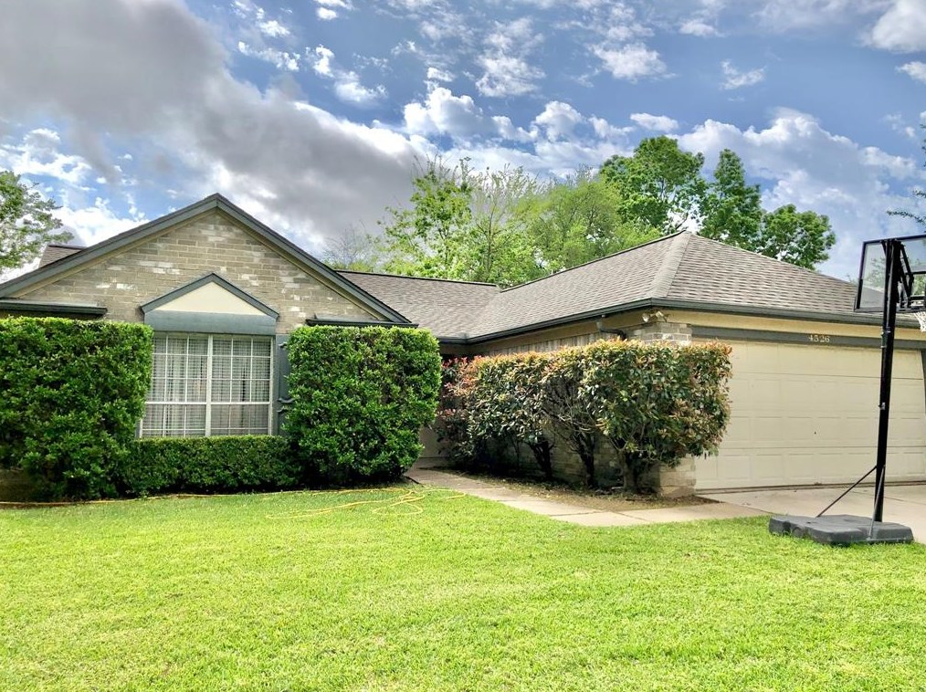 4526 Alamo Ave, Sugar Land, TX 77479-2023
