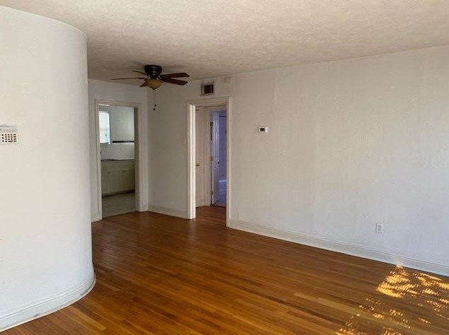 1801 Palm St, Houston, TX 77004-5936