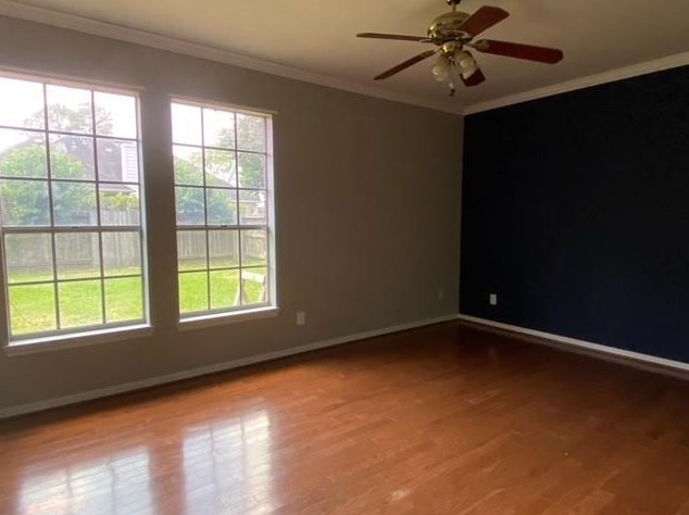 14334 Fair Knoll Way, Houston, TX 77062