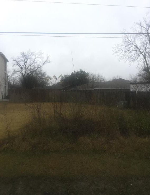 4640 Lauder Rd, Houston TX  77039-3618 exterior